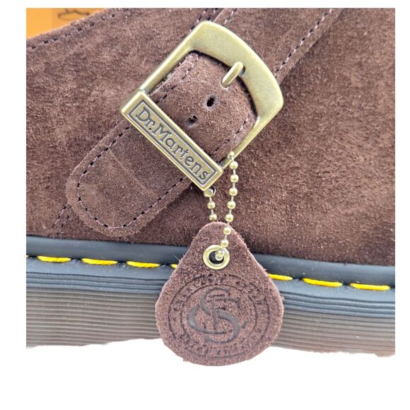 Sandals_&_Flip_Flops